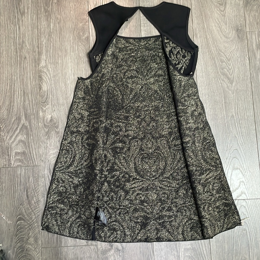 GUESS by Marciano Dress Metallic Pattern elegant Black Gold dress - Picture 8 of 12